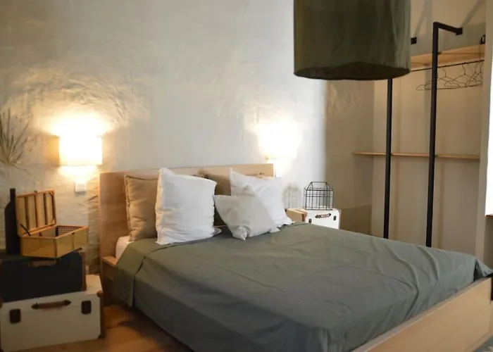La Loge Familiale: 110M2, Place Rose Goudard, Ac