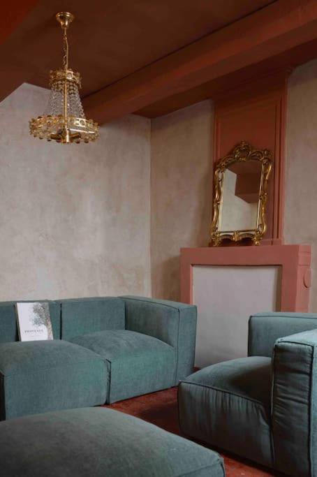 La Loge Familiale: 110m2, Place Rose Goudard, Ac Apartment L'Isle-sur-la-Sorgue